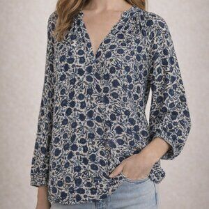 Faherty Portia Floral Block Print Blouse Navy Ecovero V-Neck Small